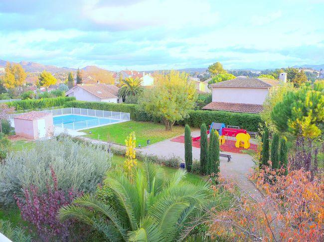 Location NOTRE AGENCE IMMOBILIERE SPECIALISTE SUR ALLAUCH PLAN DE CUQUES CHATEAU GOMBERT 11EME 12EME 13EME  VOUS PROPOSE SON APPARTEMENT EN LOCATION T3 F3 TYPE 3 RESIDENCE FERMEE PISCINE ECOLES CRECHE TERRASSE GARAGE PARKING CHATEAU GOMBERT TECHNOPOLE MARSEILLE 13