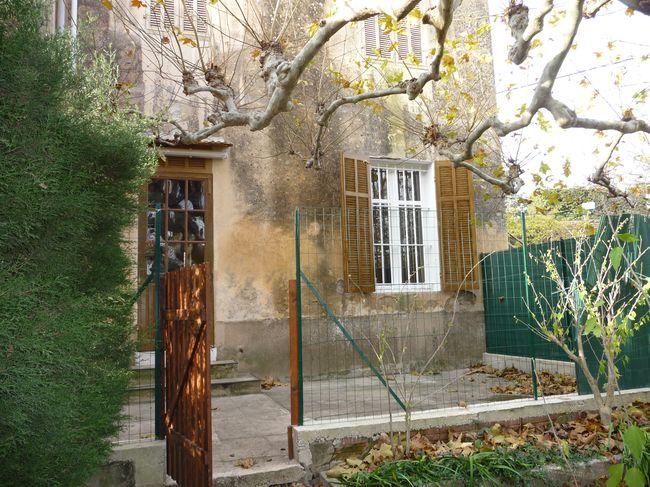 Location APPARTEMENT T3 F3 DANS VILLA COUR CALME SAINT MITRE MARSEILLE 13EME 13013 13