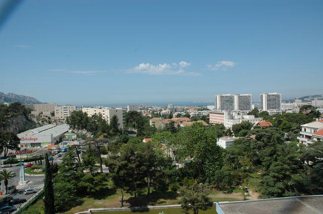 Vente NOTRE AGENCE IMMOBILIERE SPECIALISTE SUR ALLAUCH PLAN DE CUQUES CHATEAU GOMBERT 11EME 12EME 13EME  VOUS PROPOSE SON APPARTEMENT T2 F2 TYPE 2 BALCON  COMMODITE S LA PANOUSSE LE REDON ROUVIERE 13009 9EME 13