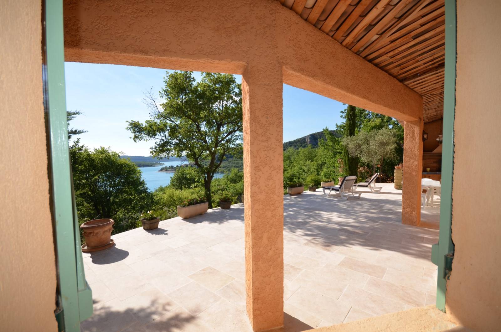Vente DEUX VILLAS T5 BAUDUEN 2 SUPERBES VILLAS AVEC VUE SUR LE LAC DE SAINTE-CROIX A 200M DES PLAGES