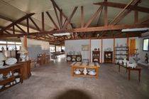 Vente LOCAL COMMERCIAL MOUSTIERS SAINTE-MARIE TRES BEAU LOCAL DE PLAIN-PIED