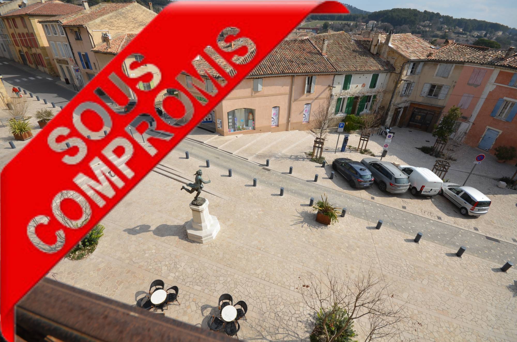Vente APPARTEMENT A CREER SURFACE LOFT A AMENAGER  - 3ème et dernier étage T3 CADENET