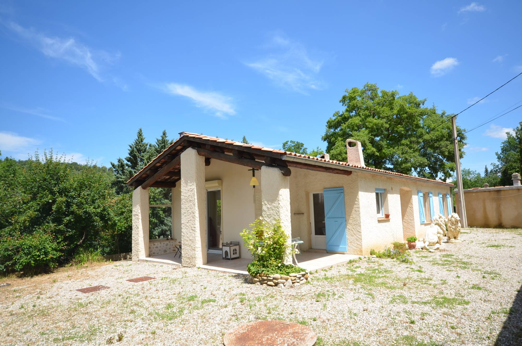 Location VILLA T4 DE PLAIN-PIED T4 RIEZ