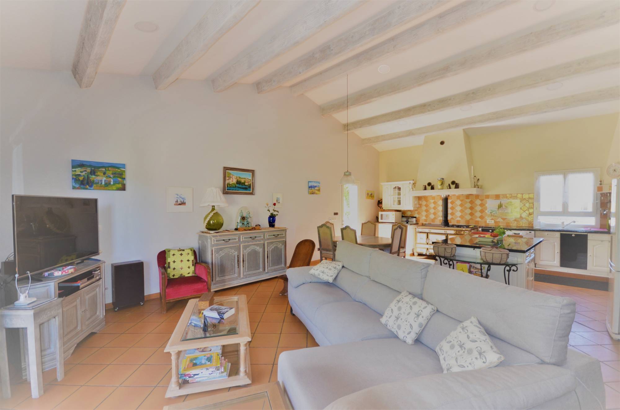 Vente VILLA T5 REGUSSE TRES AGREABLE VILLA T 5 DE PLAIN-PIED