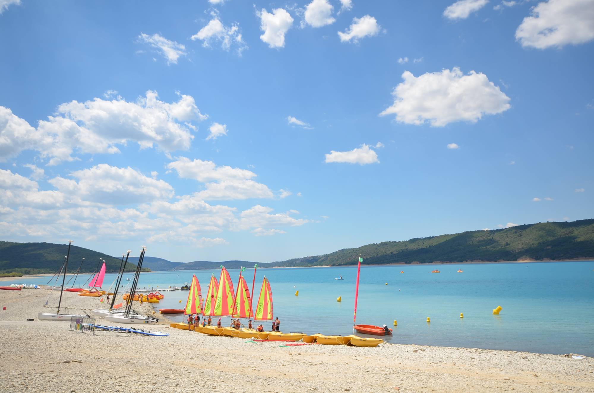 Vente VILLA 3 APPARTEMENTS IDEAL LOCATION GITES LES SALLES SUR VERDON