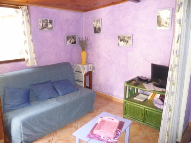 Location Appartement T1 ALLAUCH LA POUNCHE MEUBLE - PARKING - AU CALME