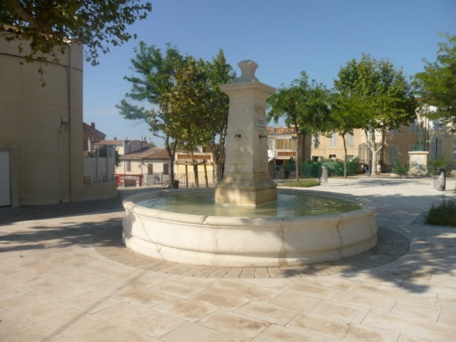 Location Appartement T3/4 MARSEILLE 13013 CHATEAU GOMBERT A LOUER - PROXIMITE COMMODITES - LOGGIA