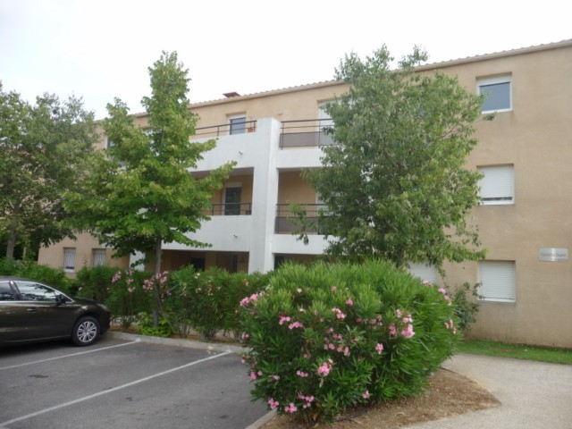 Location Appartement T2 MARSEILLE 13013 CHATEAU GOMBERT A LA LOCATION - RESIDENCE FERMEE RECENTE - 1ER ETAGE - ASC - TERRASSE - GARAGE - PARKING
