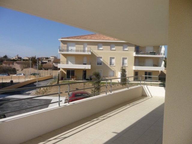 Location Appartement T3 MARSEILLE 13013 LES OLIVES A LA LOCATION - RESIDENCE FERMEE RECENTE - 1 ER ETAGE - ASCENSEUR - TERRASSE - DOUBLE GARAGE