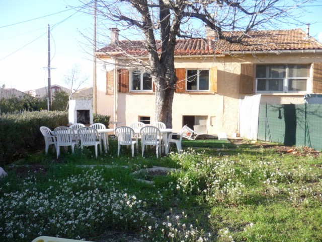 Location MAISON DE VILLAGE T3 ALLAUCH LA POUNCHE A LOUER - PLAIN PIED - GRAND GARAGE - BUANDERIE - PROXIMITE ECOLES BUS COMMERCES