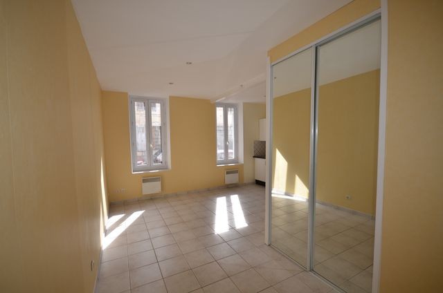 Location Appartement T1 MARSEILLE 5EME CHAVE A LA LOCATION - PROXIMITE FACULTE LA TIMONE 