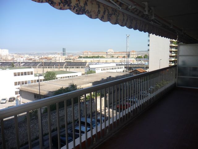 Location Appartement T3 MARSEILLE 1ER CAMILLE FLAMMARION A LA LOCATION - 3EME ETAGE - ASC - TERRASSE - CAVE - PARKING