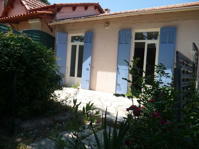 Location maison T3 MARSEILLE 13EME CHATEAU GOMBERT A LOUER -  AU CALME - VUE DEGAGEE - 2 TERRASSES