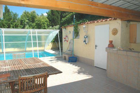 Vente NOTRE AGENCE IMMOBILIERE SPECIALISTE SUR ALLAUCH PLAN DE CUQUES CHATEAU GOMBERT 11EME 12EME 13EME  VOUS PROPOSE SA VILLA PLAIN PIED T4 F4 TYPE 4 T5 F5 TYPE 5 JARDIN PISCINE CHEMINEE CUISINE EQUIPEE PLAN DE CUQUES 13380 13