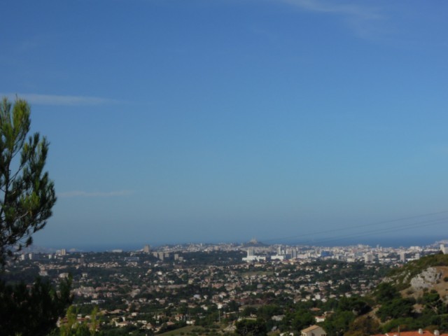 Vente ALLAUCH SUPERBE TERRAIN 700m² AVEC VUE PANORAMIQUE