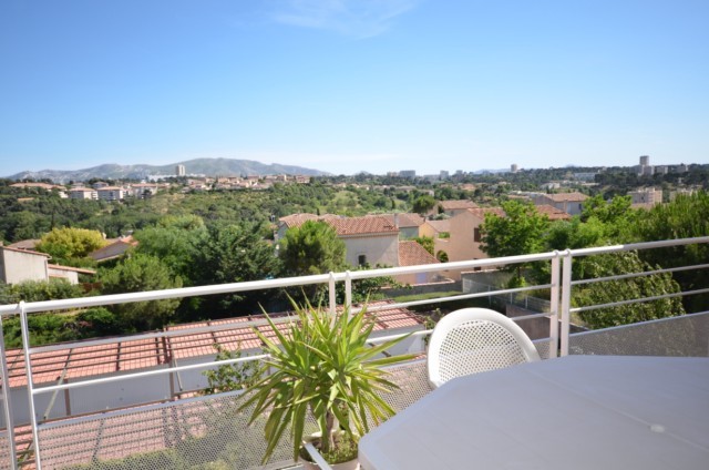 Vente Appartement T3 MARSEILLE 13EME TECHNOPOLE CHATEAU GOMBERT DANS RESIDENCE FERMEE - PLACE DE PARKING - GARAGE