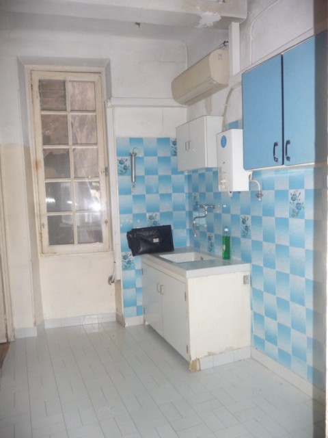 Vente Appartement T1/2 MARSEILLE 1ER CENTRE VILLE DANS IMMEUBLE MARSEILLAIS - TRAVAUX A PREVOIR