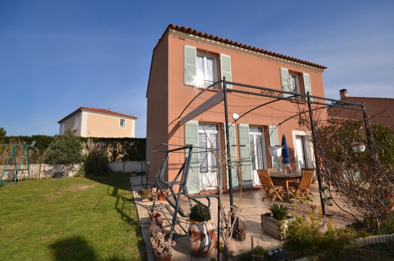 Vente VIAGER OCCUPE 2 TETES VILLA T4 MARSEILLE 13EME TECHNOPOLE CHATEAU GOMBERT DANS LOTISSEMENT FERME RECENT - 416m² DE TERRAIN - AU CALME
