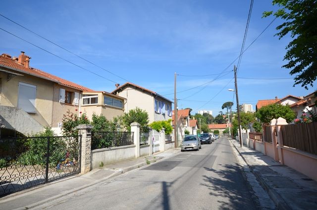 Vente maison T3 MARSEILLE 13EME MALPASSE A LA VENTE - PLAIN PIED - AU CALME - A PROXIMITE METRO - ENTIEREMENT RENOVEE - JARDIN 110mï¿½