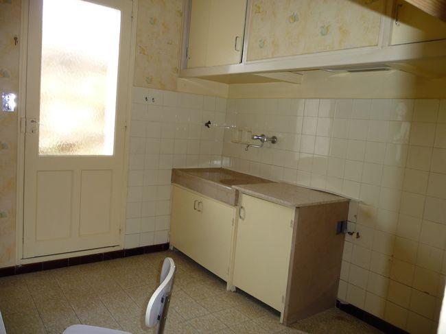 Location APPARTEMENT T3 F3 DANS VILLA COUR CALME SAINT MITRE MARSEILLE 13EME 13013 13