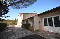 Vente LOCAL COMMERCIAL MOUSTIERS SAINTE-MARIE TRES BEAU LOCAL DE PLAIN-PIED