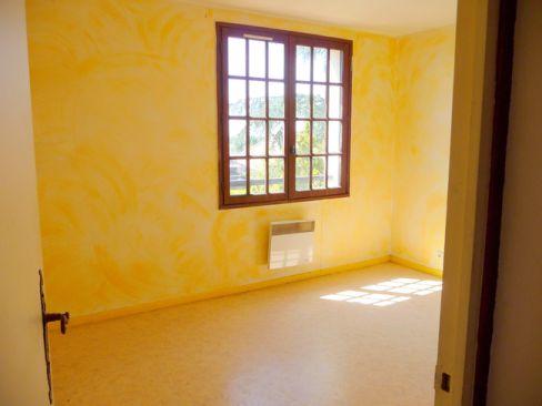Location VILLA T4 ALLAUCH DANS LOTISSEMENT- 300m² DE TERRAIN - PROCHE COMMODITES ET VILLAGE