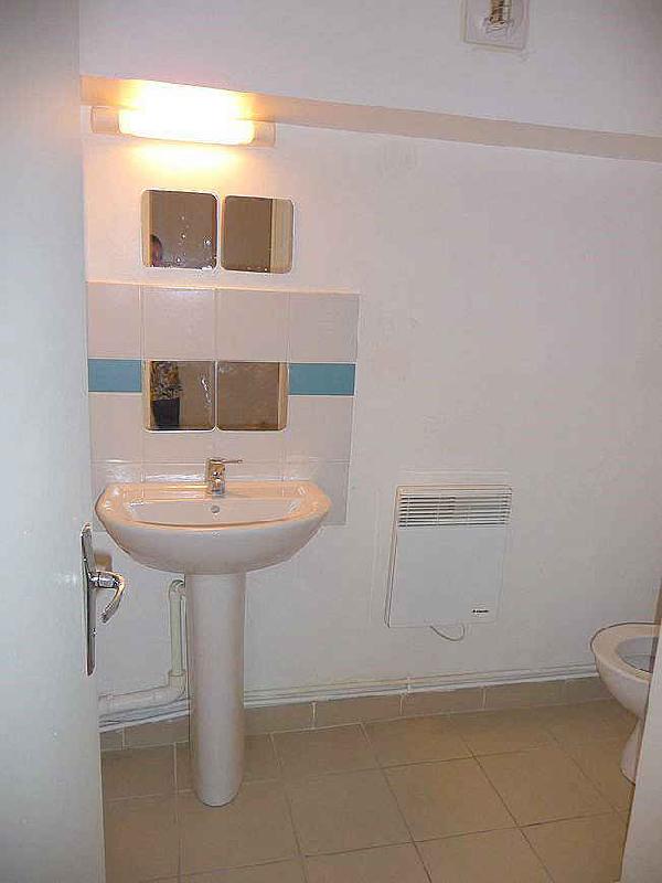 Location Appartement T1 ALLAUCH VILLAGE  TERRASSE - CELLIER - PROX COMMODITES