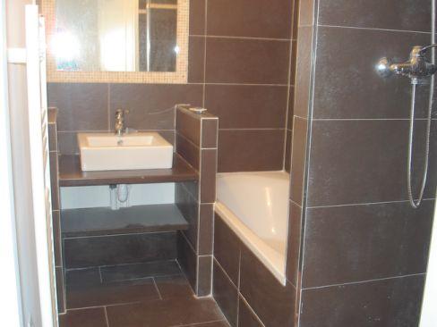 Location Appartement T3/4 MARSEILLE 10EME MENPENTI DANS IMMEUBLE STANDING RECENT - PARKING PRIVE - CAVE