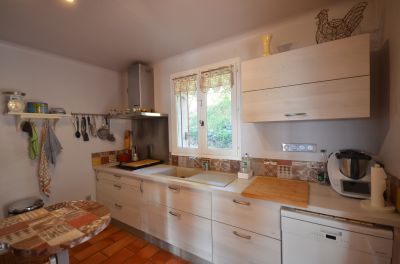 Vente PROPRIETE AIGUINES - VUE IMPRENABLE SUR LE LAC... T4 AIGUINES