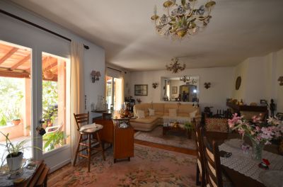Vente Villa T4 + T2 indépendant, 144 m² habitables T6 AUPS