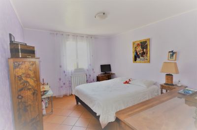 Vente VILLA T5 REGUSSE TRES AGREABLE VILLA T 5 DE PLAIN-PIED