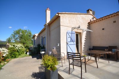 Vente VILLA T5 REGUSSE TRES AGREABLE VILLA T 5 DE PLAIN-PIED