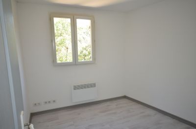 Vente MAISON DE VILLAGE  LES SALLES SUR VERDON 3 APPARTEMENTS