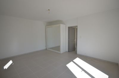 Location COQUETTE VILLA T2 IDEAL COUPLE A 2 PAS DU CENTRE DU VILLAGE AUPS