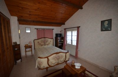 Vente VILLA DE MACON 125 M² HABITABLES AUPS