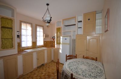 Vente VILLA DE MACON 125 M² HABITABLES AUPS
