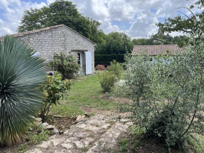 Vente VILLA EN VIAGER OCCUPE T4 REILLANE 04110 VIAGER OCCUPE SUR TETE 76 ANS
