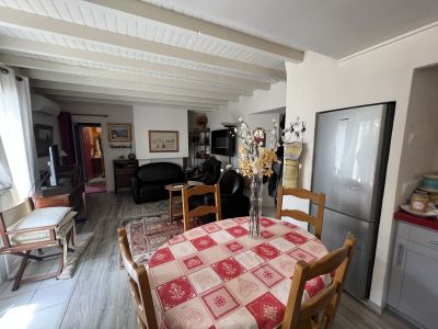 Vente VILLA EN VIAGER OCCUPE T4 REILLANE 04110 VIAGER OCCUPE SUR TETE 76 ANS