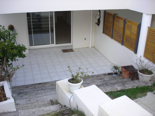 Location Appartement T3 MARSEILLE 13EME   CHATEAU GOMBERT Appartement  avec jardinet, terrasse, cave , garage