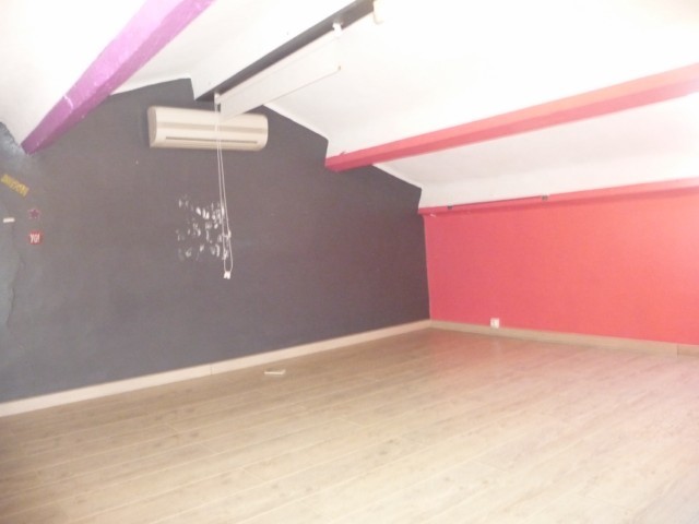 Location Appartement T3/4 MARSEILLE 13013 CHATEAU GOMBERT A LOUER - PROXIMITE COMMODITES - LOGGIA