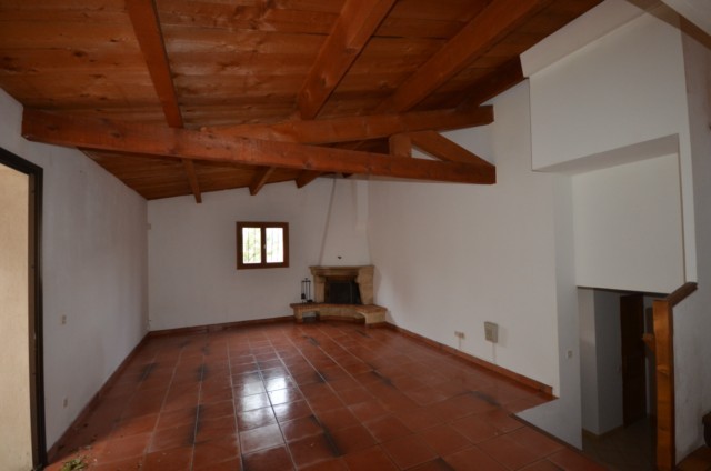 Location VILLA T4 CHATEAU GOMBERT LES MOURETS   600m² DE TERRAIN - TERRASSE - GARAGE 