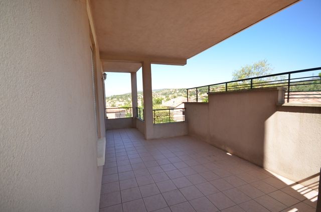Location Appartement T2 ALLAUCH 13190 LOGIS NEUF A LA LOCATION -  RESIDENCE FERMEE RECENTE - 1ER ETAGE - 2 TERRASSES - PARKING PRIVE