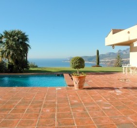 Vente Propriété MARSEILLE CASSIS BELLE PROPRIETE AVEC VUE IMPRENABLE SUR LA BAIE DE CASSIS