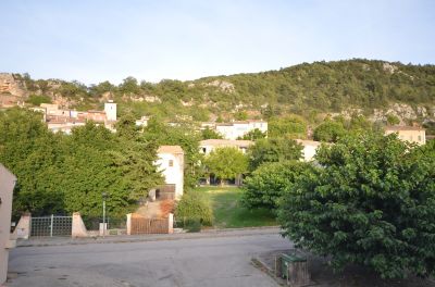 Vente VILLA T10 AIGUINES  MAISON AVEC T2 ET GARAGE